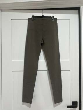 Hard Tail Forever Flat Waist Cotton Lycra High Rise Leggings in Olive Green
